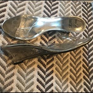 Mootsies Tootsies wedges